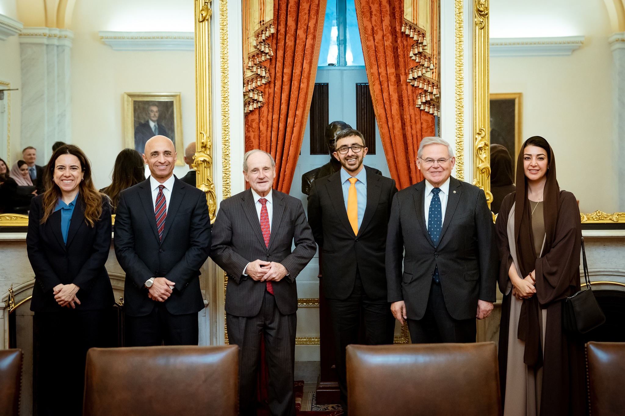 Yousef Al Otaiba poses for a photo with HH Abdullah bin Zayed Al Nahyan and other UAE and US officials.