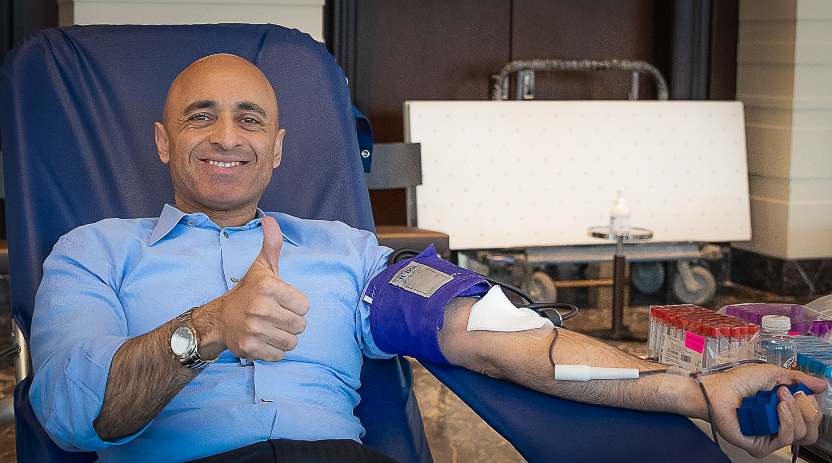 Yousef Al Otaiba and UAE Embassy partner with Children’s National Medical Center for National Blood Donor Month
