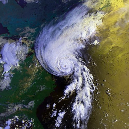 hurricane-63121_1280 Following Hurricane Irma in 2017, the United Arab Emirates (UAE) provided substantial humanitarian assistance to Florida during its recovery.